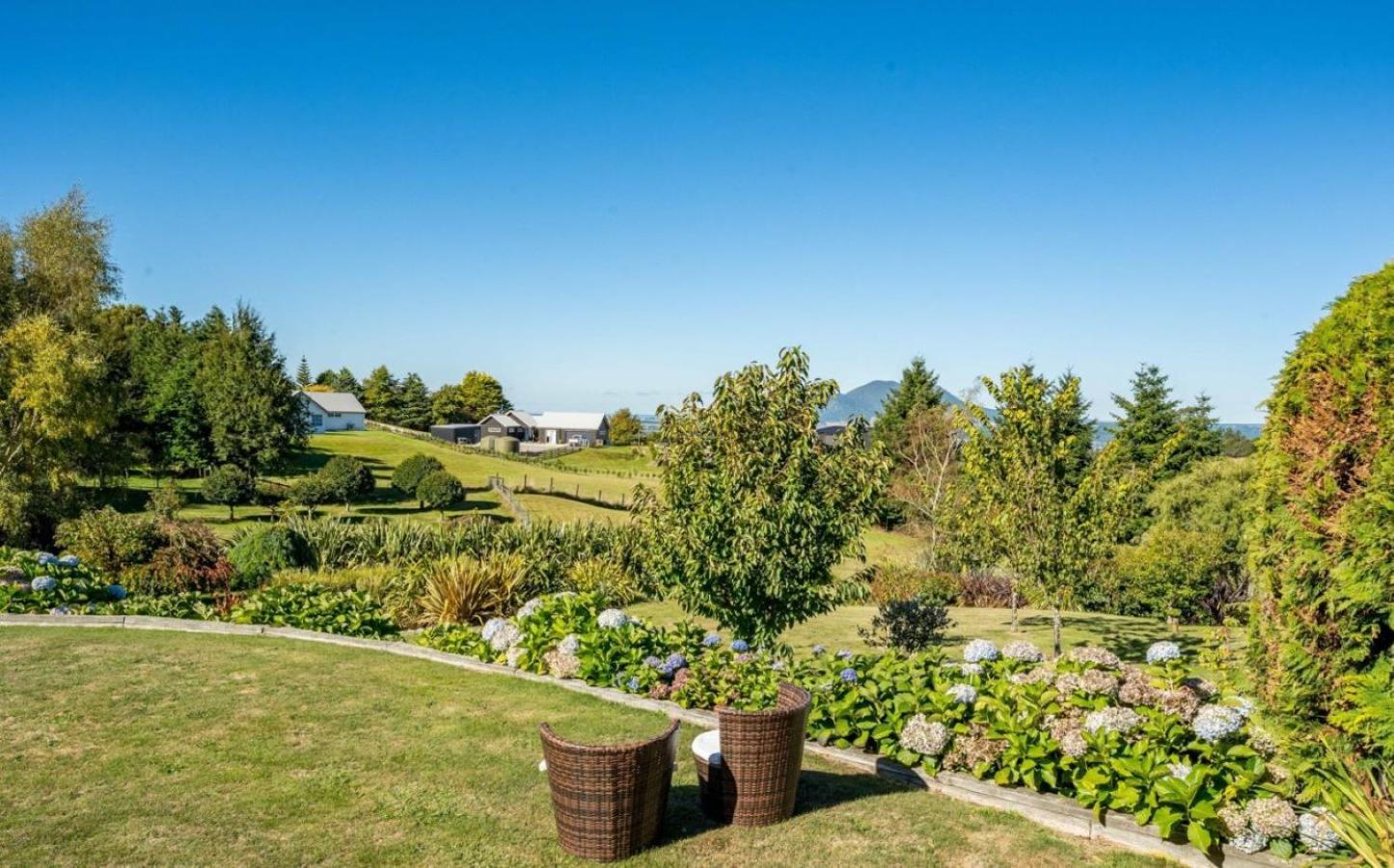 Mountviews Lodge 陶波 外观 照片