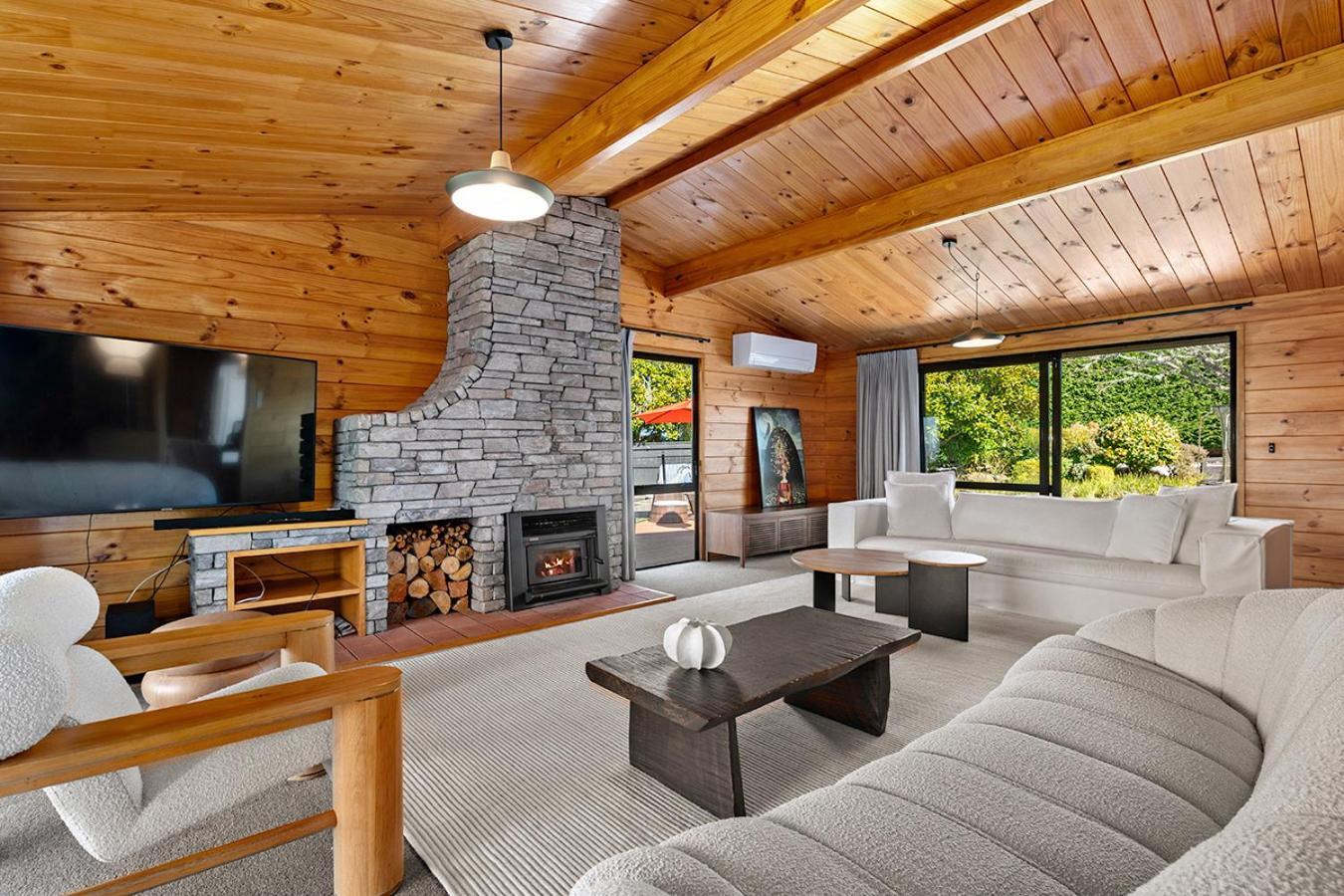 Mountviews Lodge 陶波 外观 照片